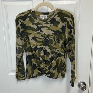 NWT Nine 1 Eight Stitch Fix Camo Sweater Top
